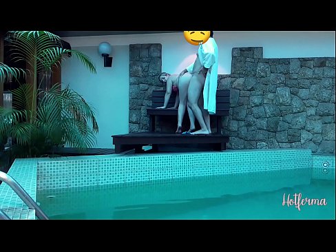 ❤️ Šéf pozve služebnou k bazénu, ale neodolala žhavému ❤ Porno video u porna cs.hentai-id.ru ️❤