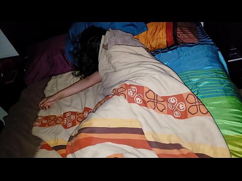 ❤️ Nevlastní syn buzeruje svou mladou nevlastní matku, zatímco ona spí. ❤ Porno video u porna cs.hentai-id.ru ️❤